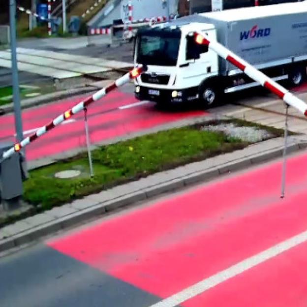 [VIDEO] Wrocław: kierowca oblał egzamin z rozsądku i bezpieczeństwa